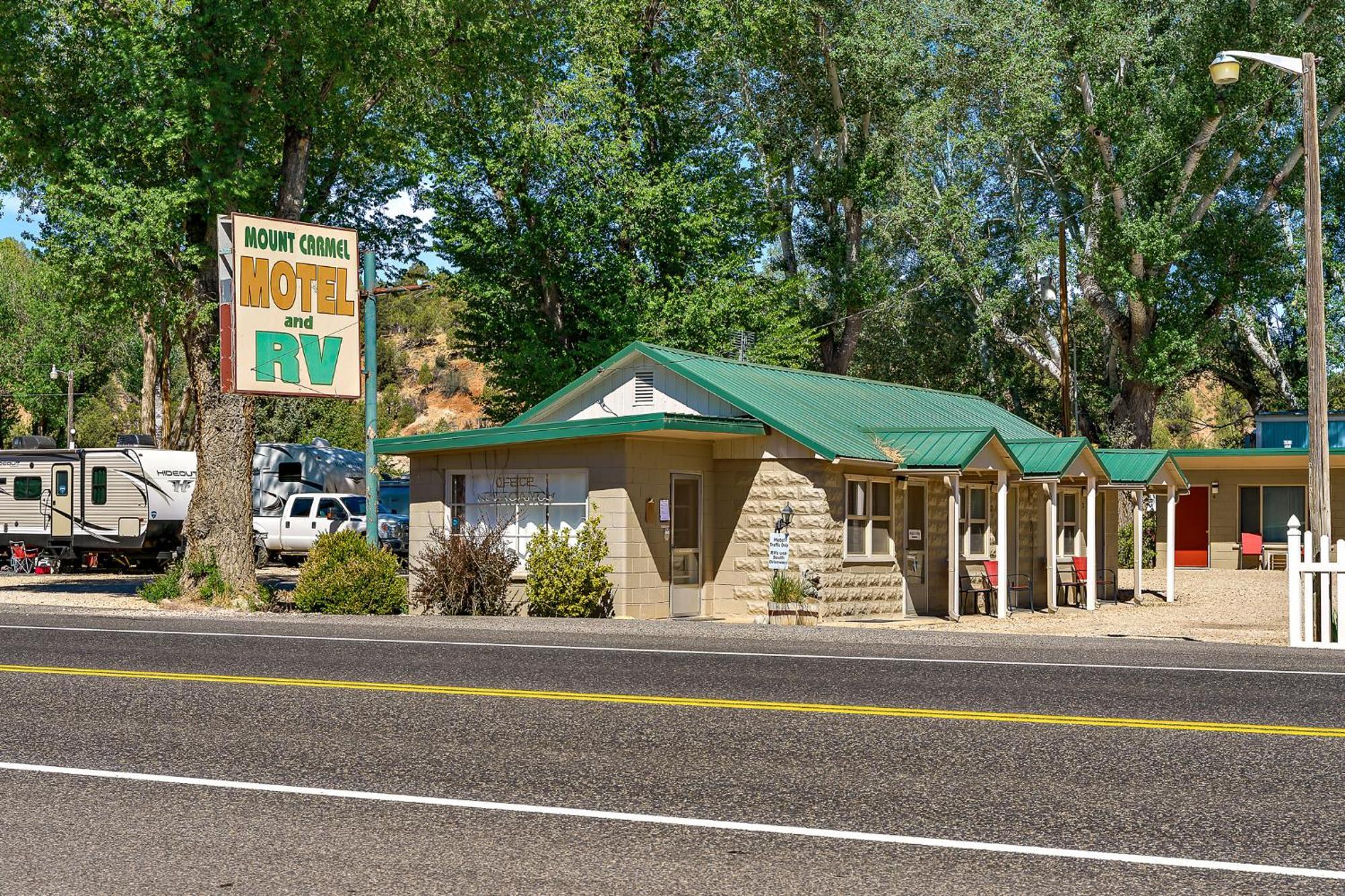 Mount Carmel Motel In Southern Utah Desert Room 6 Luaran gambar